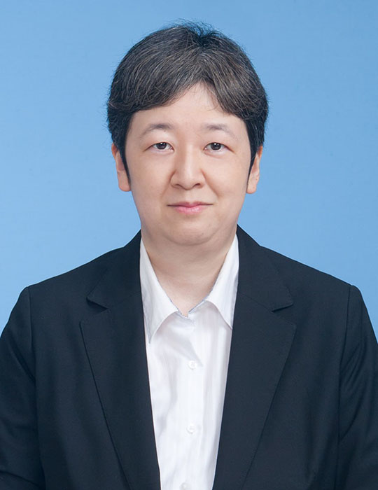 Shino Watanabe